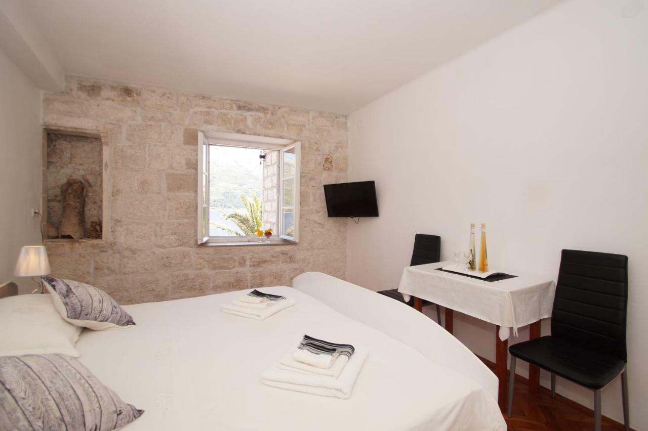 Guest House Holiday Κόρτσουλα Εξωτερικό φωτογραφία