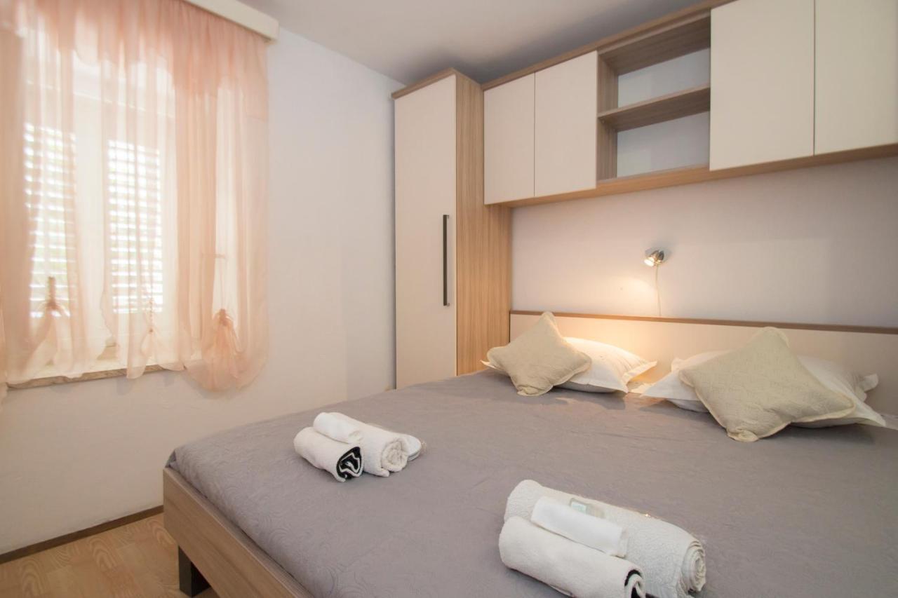 Guest House Holiday Κόρτσουλα Εξωτερικό φωτογραφία